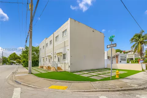 642 SW 10th Ave, Miami, FL 33130