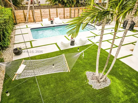 1409 NE 1st Ave, Fort Lauderdale, FL 33304