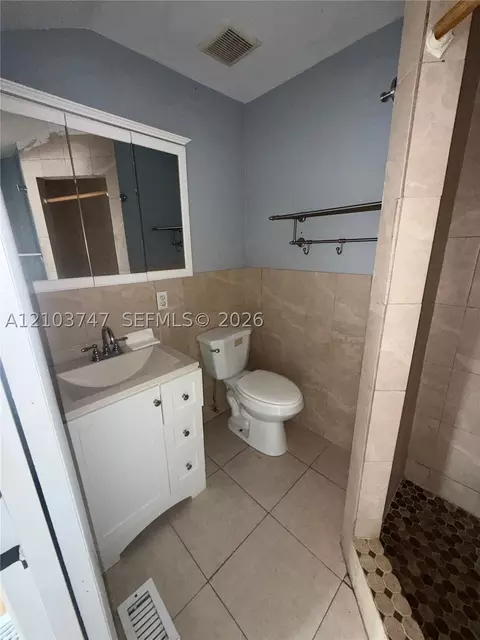 4615 SW 46 Ln, Davie, FL 33314 photo 3