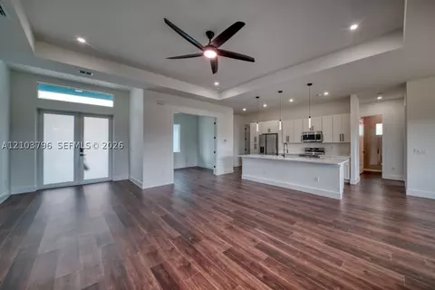 Living - 97 Brig Cir E, Placida, FL 33946 photo 9 of 10