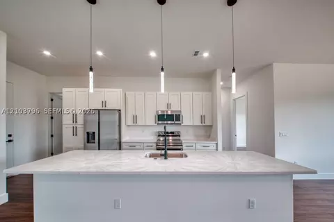 Kitchen - 97 Brig Cir E, Placida, FL 33946 photo 2 of 4