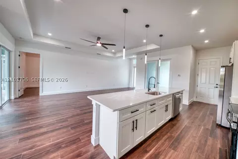 Living - 97 Brig Cir E, Placida, FL 33946 photo 8 of 10