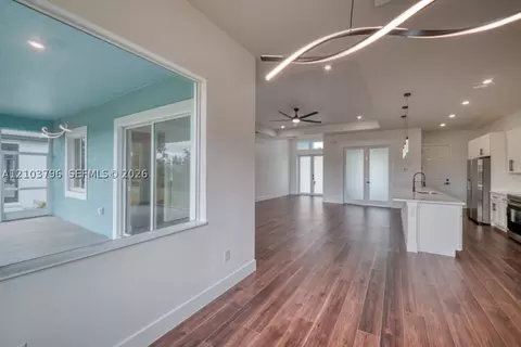 Living - 97 Brig Cir E, Placida, FL 33946 photo 6 of 10