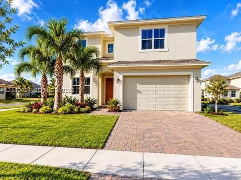1247 NW Leonardo Cir, Port Saint Lucie, FL 34986
