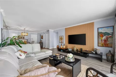 1849 S Ocean Dr #1112, Hallandale Beach, FL 33009