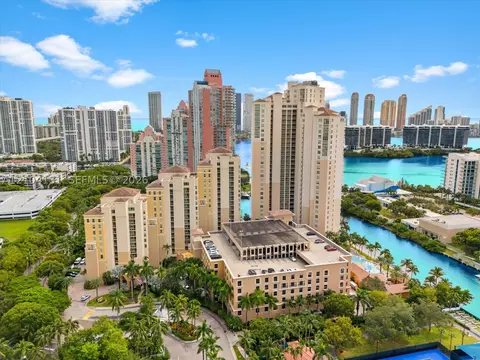 3340 NE 190th St #602, Aventura, FL 33180