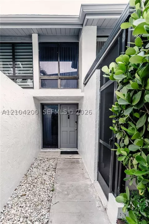 19200 NE 25th Ave #322C, Miami, FL 33180