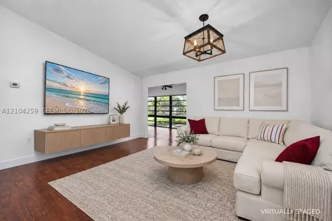 4944 NW 102nd Ave #204-3, Doral, FL 33178
