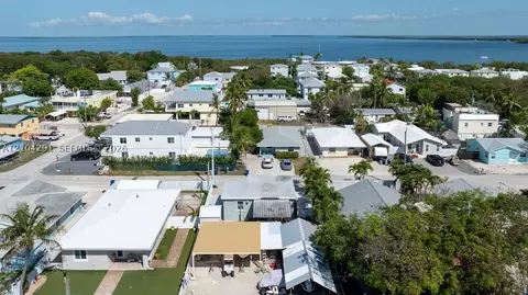 View/Area - 30 Orange Dr, Key Largo, FL 33037 photo 1 of 2