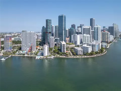 200 SE 15th Rd #4I, Miami, FL 33129