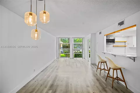 2101 Atlantic Shores Blvd #107, Hallandale Beach, FL 33009