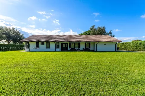 20500 SW 198th St, Miami, FL 33187