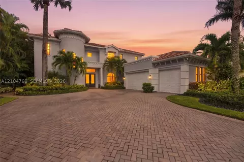5123 Isabella Dr, Palm Beach Gardens, FL 33418