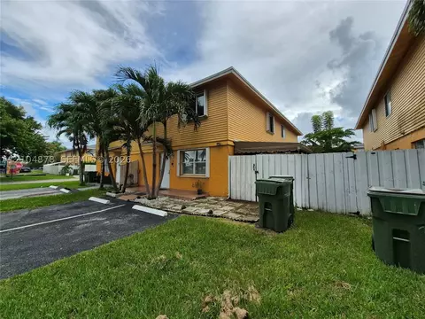 203 NE 12th Ave #203, Homestead, FL 33030