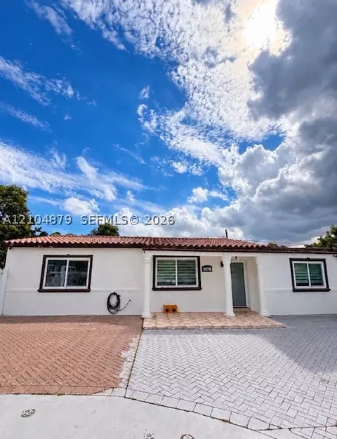 1078 NW 145th St, Miami, FL 33168