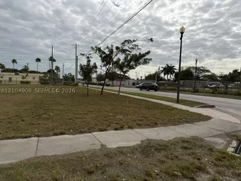 Sw 4 St Sw 12 Ave, Homestead, FL 33030