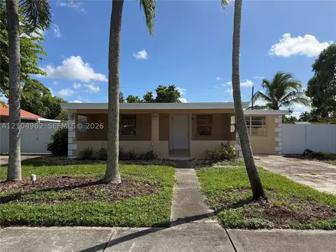 9960 SW 42nd St, Miami, FL 33165