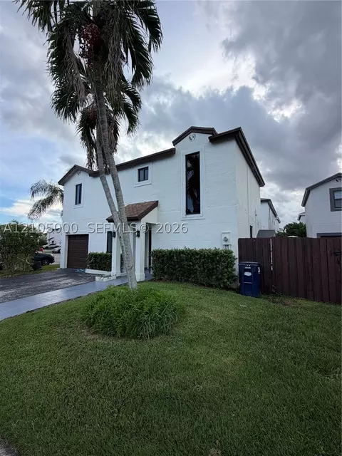 14815 SW 90th Ter, Miami, FL 33196