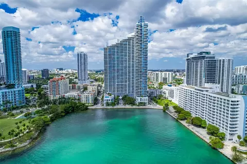 2020 N Bayshore Dr #1902, Miami, FL 33137