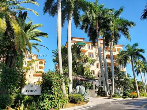 13647 Deering Bay Dr #141, Coral Gables, FL 33158