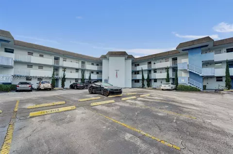 1400 Tallwood Ave #207, Hollywood, FL 33021