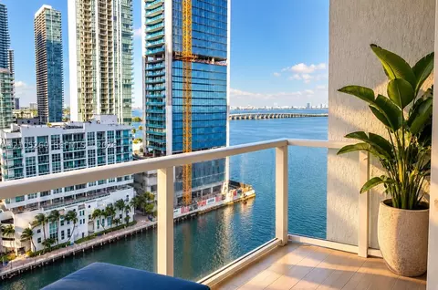 601 NE 27th St #1505, Miami, FL 33137