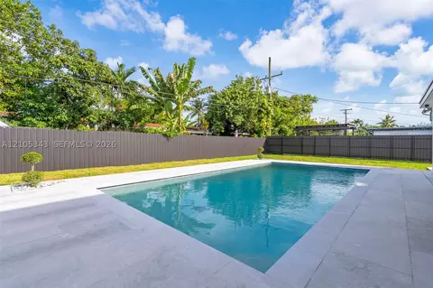 Exterior - 1735 SW 97th Pl, Miami, FL 33165 photo 6 of 6