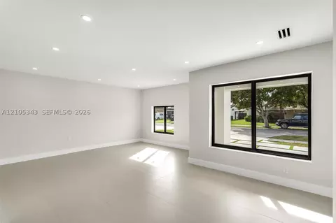 Living - 1735 SW 97th Pl, Miami, FL 33165 photo 6 of 7