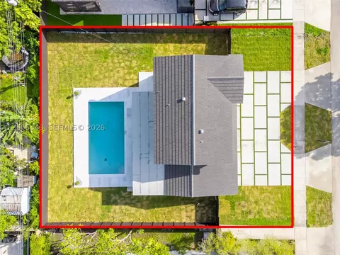 View/Area - 1735 SW 97th Pl, Miami, FL 33165 photo 11 of 11