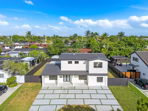 View/Area - 1735 SW 97th Pl, Miami, FL 33165 photo 1 of 11