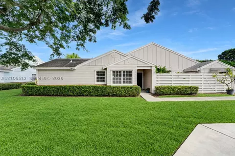 13785 SW 147th Cir Ln #2-14, Miami, FL 33186
