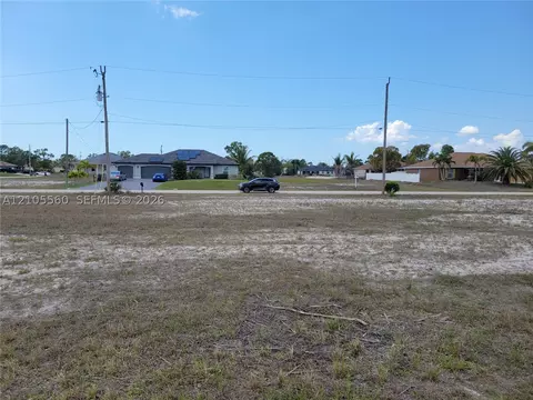 4307 NW 36 Ave, Cape Coral, FL 33993