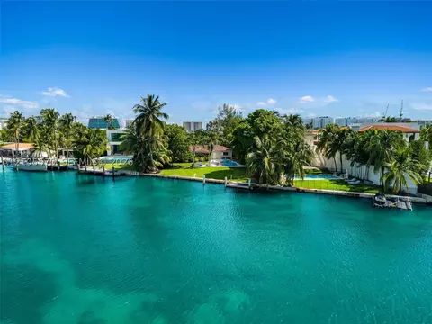 9250 Bay Dr, Surfside, FL 33154