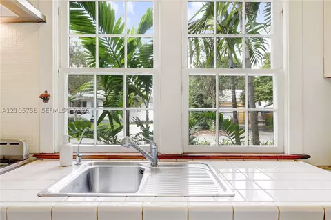 Kitchen - 668 NE 70th St, Miami, FL 33138 photo 4 of 4