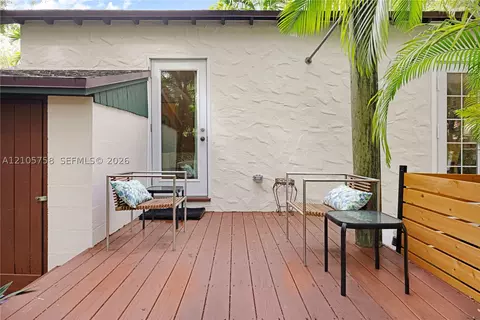Exterior - 668 NE 70th St, Miami, FL 33138 photo 7 of 22
