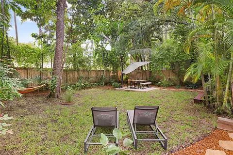 Exterior - 668 NE 70th St, Miami, FL 33138 photo 15 of 22