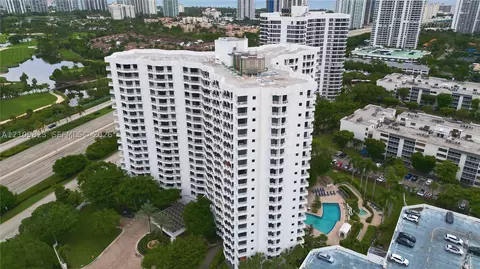 3300 NE 192nd St #1101, Aventura, FL 33180