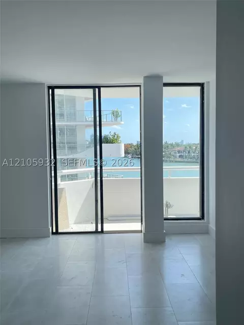 6820 Indian Creek Dr #4D, Miami Beach, FL 33141