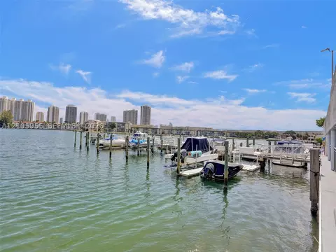 18011 Biscayne Blvd #1904, Aventura, FL 33160
