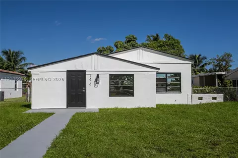 1679 NE 180th St, North Miami Beach, FL 33162