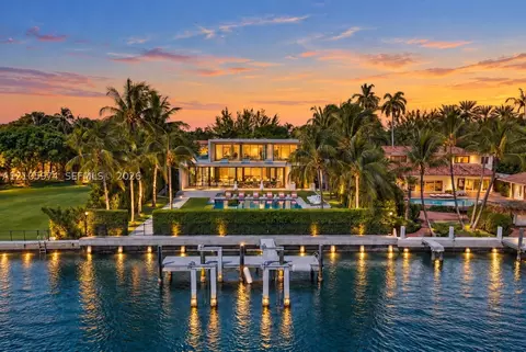 4395 Pine Tree Dr, Miami Beach, FL 33140
