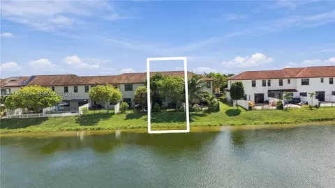 View/Area - 3277 W 100th Ter, Hialeah, FL 33018 photo 7 of 7