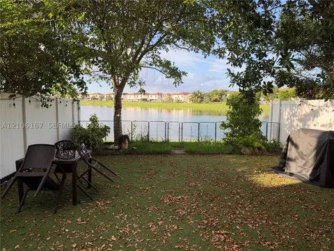 Exterior - 3277 W 100th Ter, Hialeah, FL 33018 photo 1 of 1
