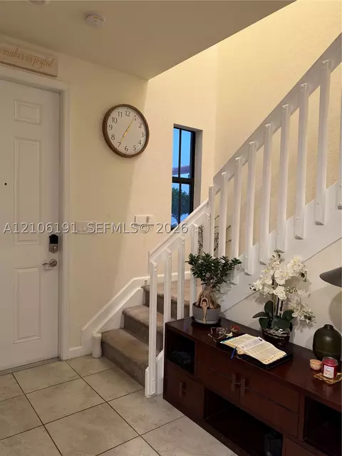 Entry Way - 3402 W 105th St, Hialeah, FL 33018 photo 2 of 5