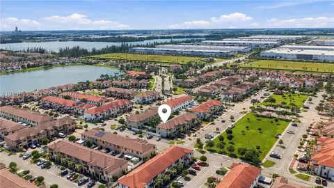 View/Area - 3402 W 105th St, Hialeah, FL 33018 photo 8 of 8