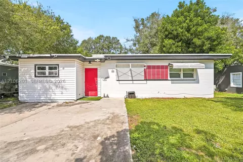1109 S 7th St, Fort Pierce, FL 34950