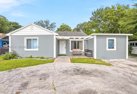 1111 S 7th St, Fort Pierce, FL 34950