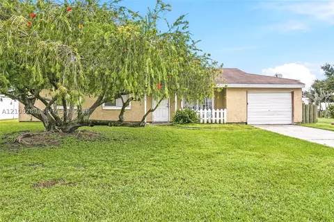 2017 SE Ancora Ct, Port Saint Lucie, FL 34952