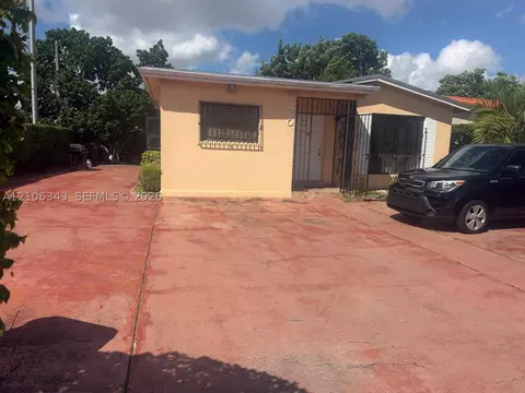Other - 2500 W 8th Ln, Hialeah, FL 33010 photo 2 of 8
