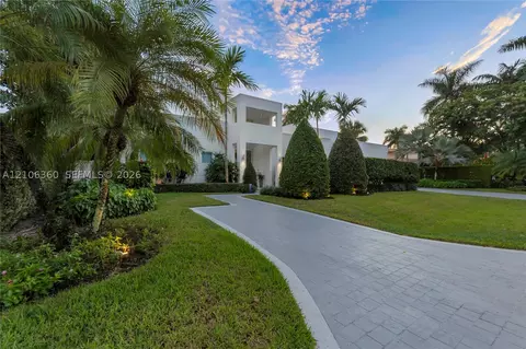2632 NE 35th Dr, Fort Lauderdale, FL 33308